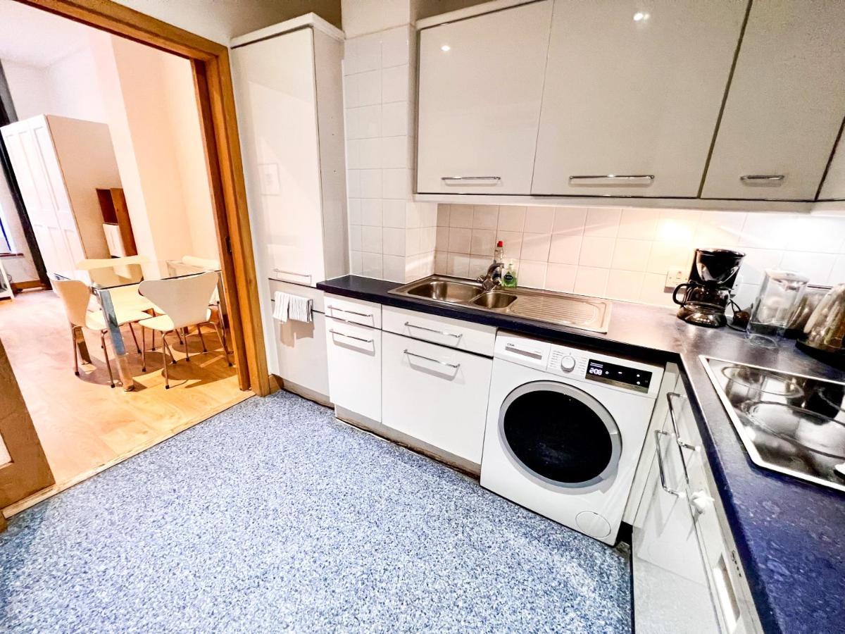 Superior Entire Apartment Between St Pauls Cathedral And Covent Garden London Kültér fotó