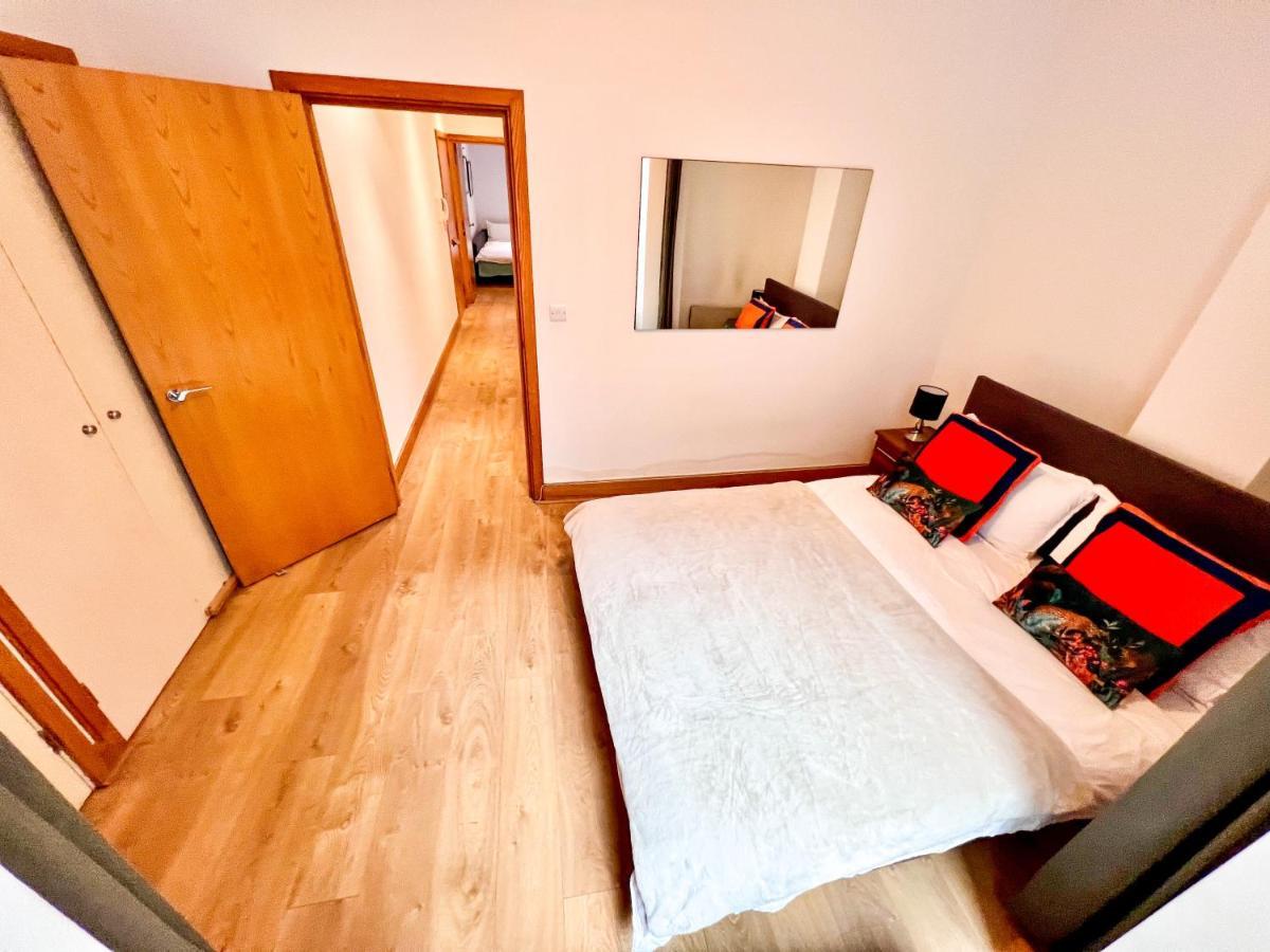 Superior Entire Apartment Between St Pauls Cathedral And Covent Garden London Kültér fotó
