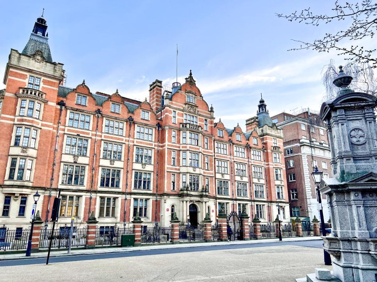 Superior Entire Apartment Between St Pauls Cathedral And Covent Garden London Kültér fotó