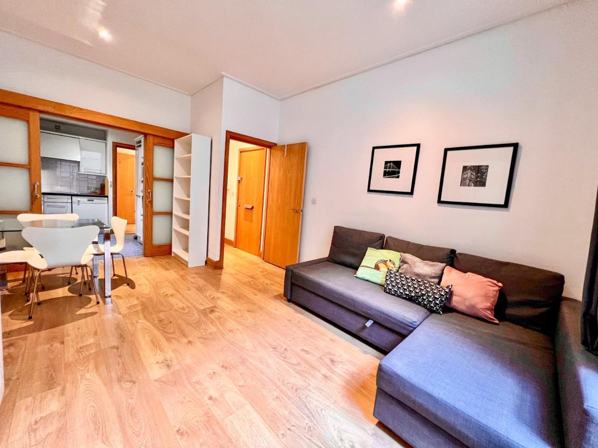 Superior Entire Apartment Between St Pauls Cathedral And Covent Garden London Kültér fotó