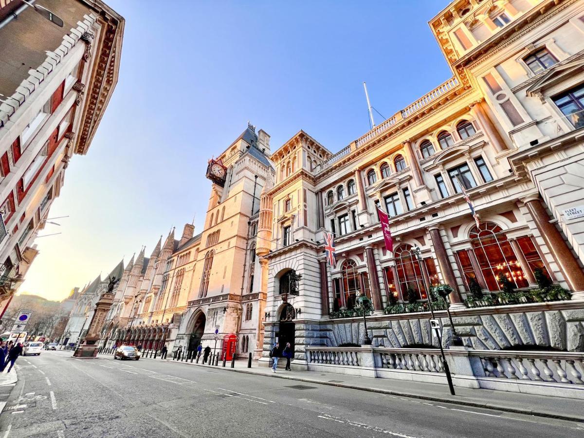 Superior Entire Apartment Between St Pauls Cathedral And Covent Garden London Kültér fotó